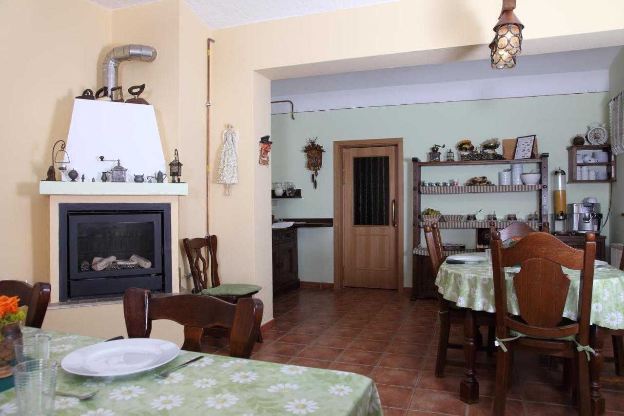 Rodinny Pension Antoni Cesky Krumlov Exterior photo